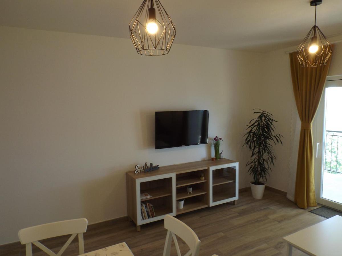 Apartments Villa Elma Мощеницька Драга Екстер'єр фото