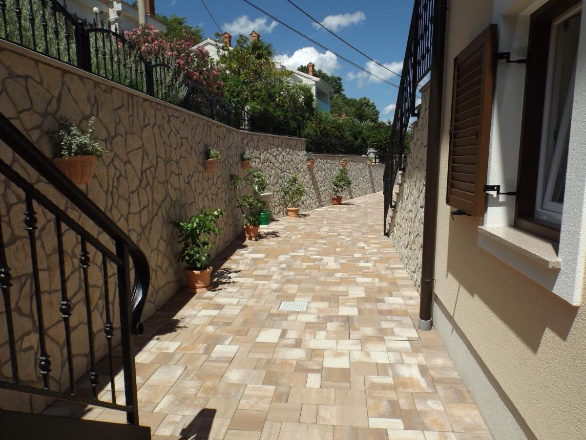 Apartments Villa Elma Мощеницька Драга Екстер'єр фото